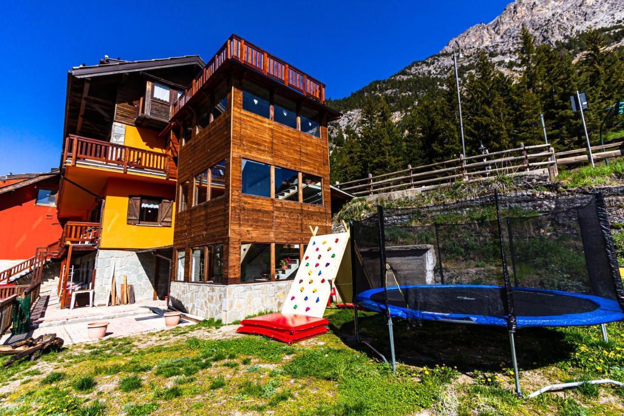 Hotel Al Foiron Claviere Bagian luar foto