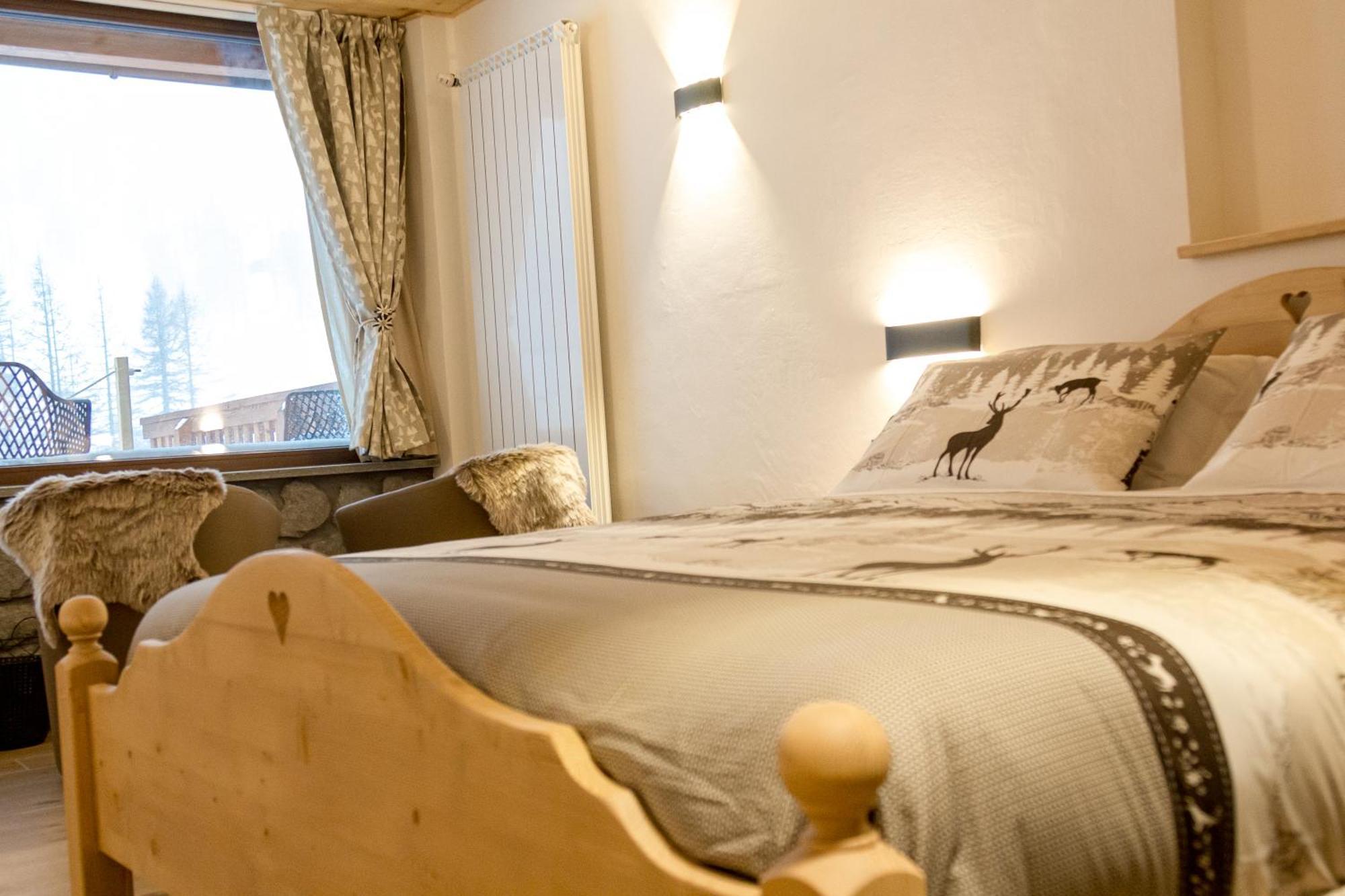 Hotel Al Foiron Claviere Bagian luar foto